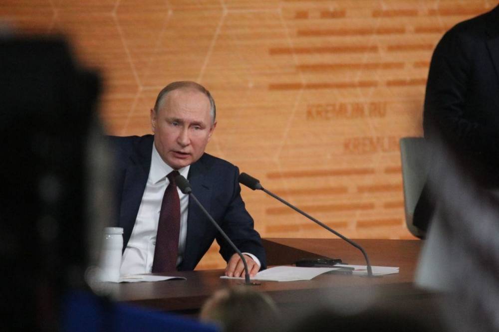 В России идеология может быть одна – патриотизм, заявил Путин