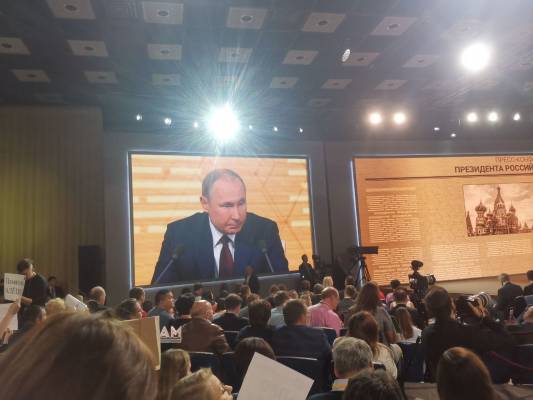 Путин пообещал «зеркальный ответ» на санкции США против России