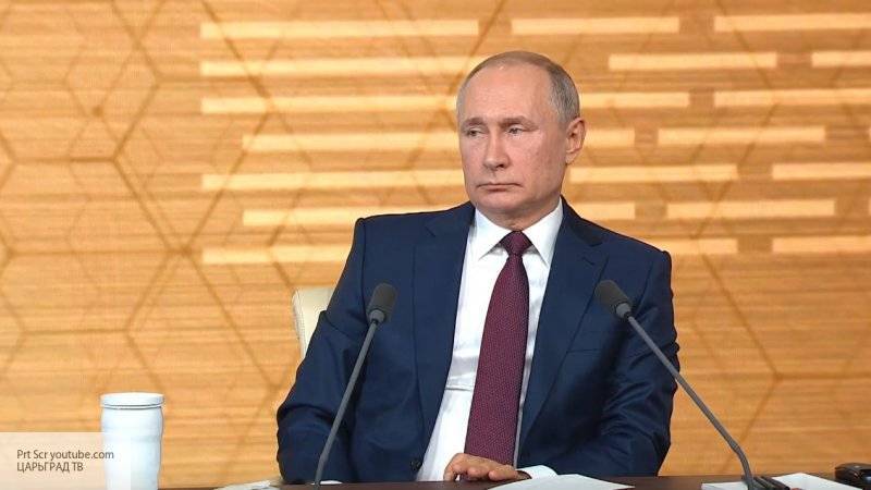 Путин заявил, что мир не может быть однополярным