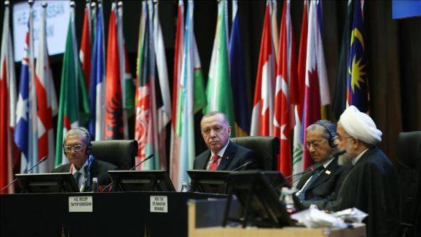 Эрдоган призвал исламские страны перейти на расчёты в нацвалютах