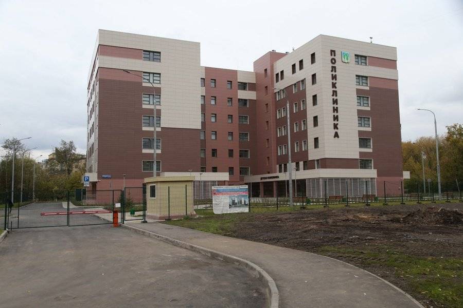 Собянин осмотрел новую детско-взрослую поликлинику в Бутырском районе