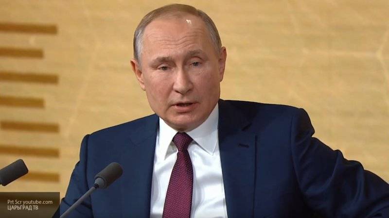 Путин убежден, что российские дети должны получать бесплатное лечение в больницах