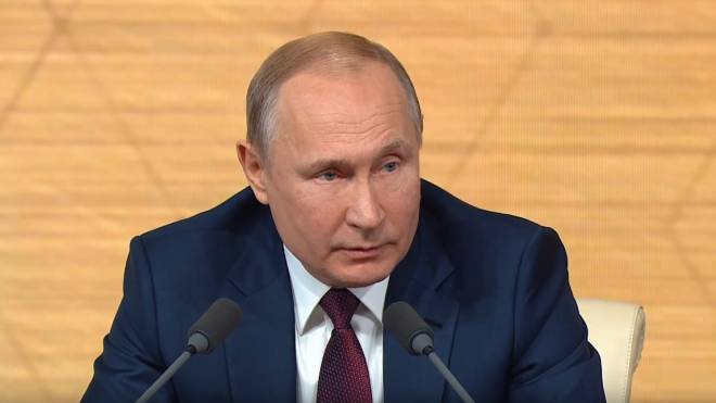 Путин назвал решение проблемы с жизненно-важными препаратами