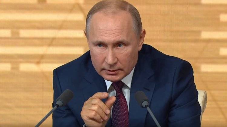 Путин заявил, что решение объявить 31-ое декабря выходным днем было бы логичным