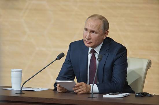 Путин разъяснил смысл закона о суверенном Рунете
