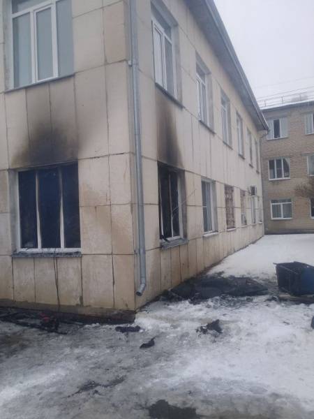 На Южном Урале из районной больницы эвакуировали 150 человек из-за пожара
