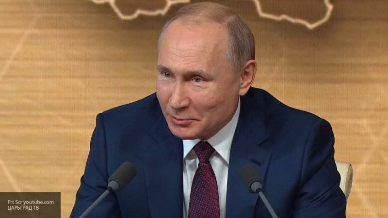 Путин рассказал о значении строительства переправы через Волгу в районе Климовки