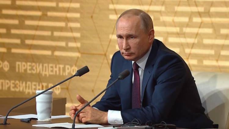 Путин пообещал помочь со строительством метро в Екатеринбурге