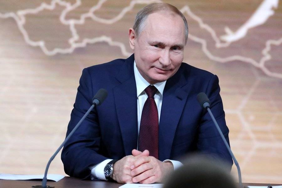 Путин допустил, что президентом России может стать женщина
