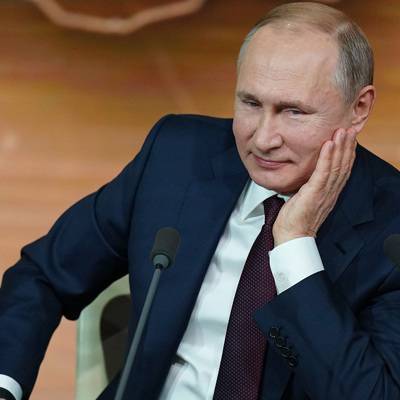 Путин ответил на 77 вопросов от 57 представителей СМИ в ходе большой пресс-конференции