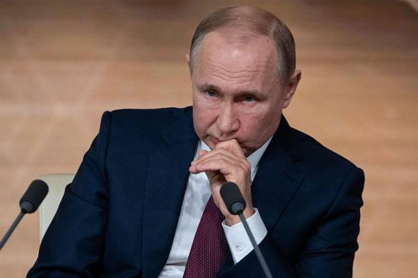 Путин рассказал о самых тяжелых днях своего президентства