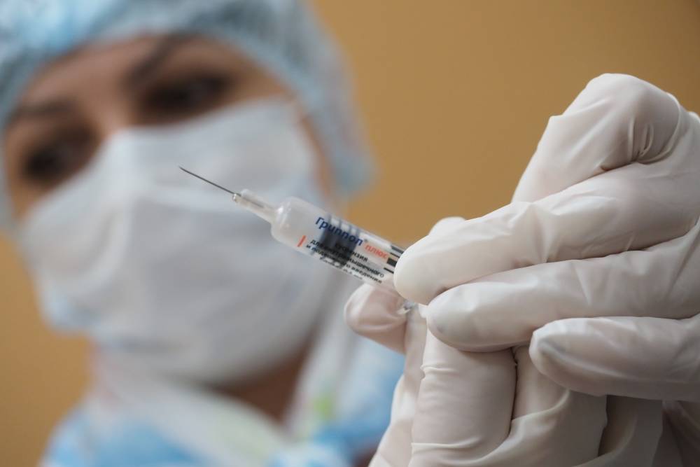 Порядка одного миллиона детей сделали прививки от гриппа в Подмосковье