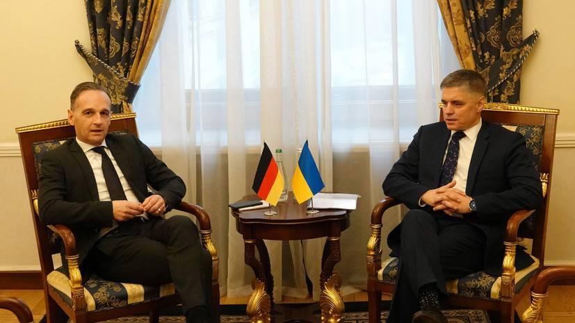 Глава МИД Украины обсудит с Маасом итоги нормандского саммита