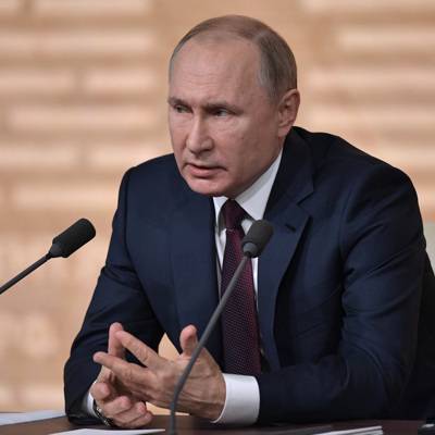 Владимир Путин заявил, что допускает изменения в Конституции России