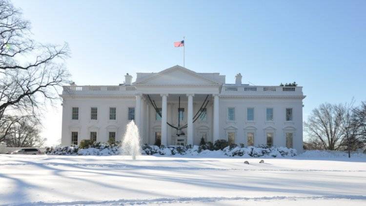 Белый дом не станет участвовать в слушаниях по импичменту 4 декабря