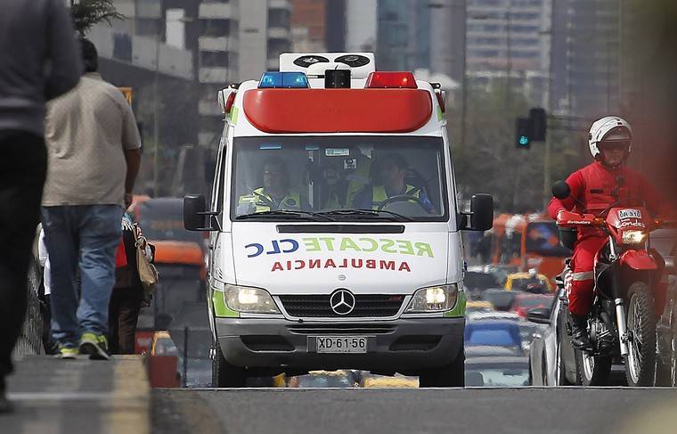 10 человек погибли при падении автобуса в овраг в Чили