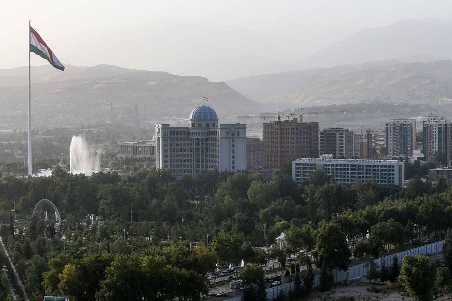 Нацбанк Таджикистана опроверг угрозу прекращения денежных переводов из РФ