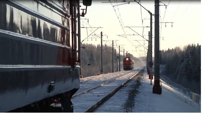 РЖД и Минкомсвязь намерены&nbsp;покрыть сотовой связью&nbsp;железнодорожную сеть от Петербурга до Москвы&nbsp;