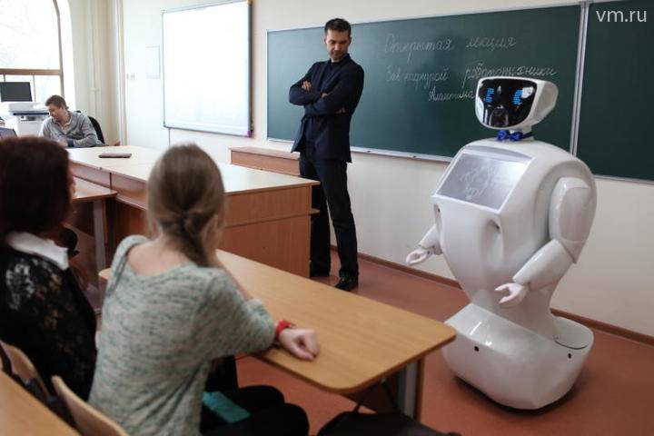 Американский робот выполнил годовой план студента за две недели
