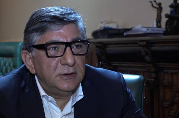 Армянский бизнесмен обвинил Сержа Саргсяна в «отжиме» завода «Бжни»