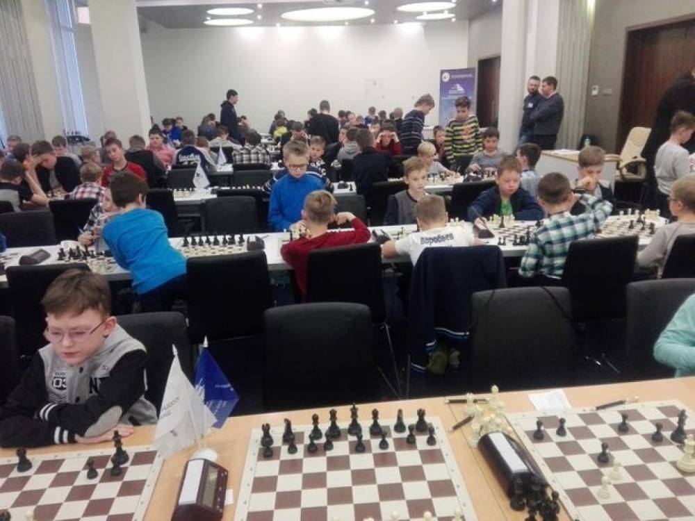 Карельские шахматисты привезли из Санкт-Петербурга девять медалей