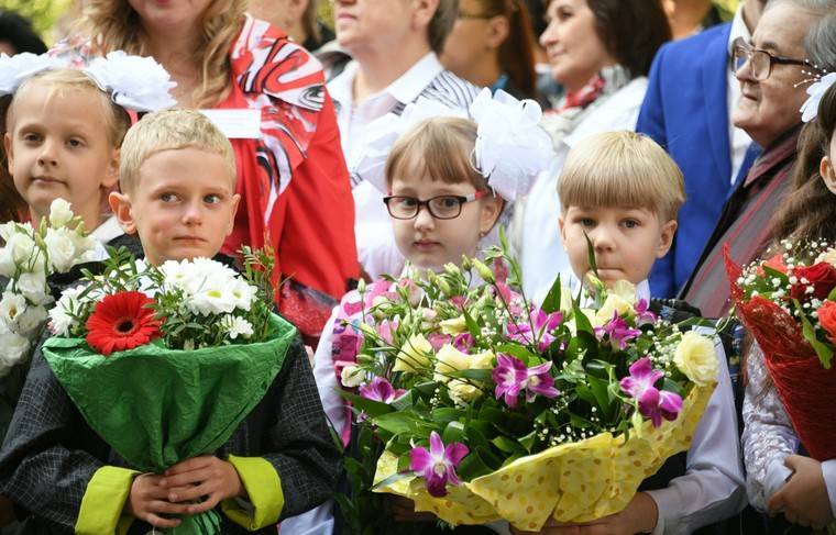 Путин подписал закон о приёме братьев и сестёр в одну школу