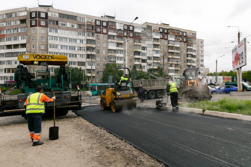 На безопасные и качественные дороги Мурманской области направят почти 1 млрд рублей