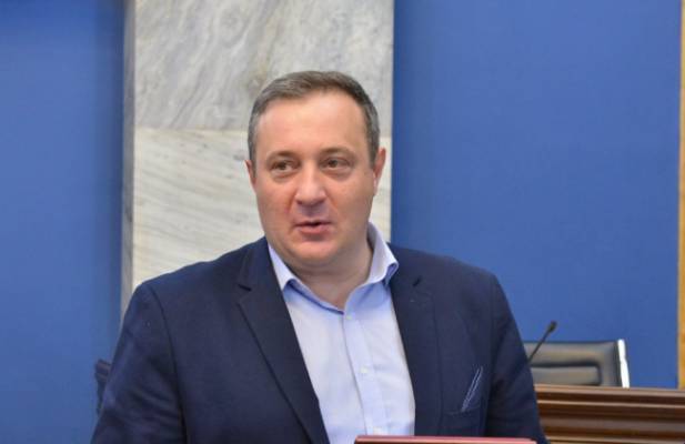 Обиделся и ушел: Акакий Зоидзе покидает парламент Грузии