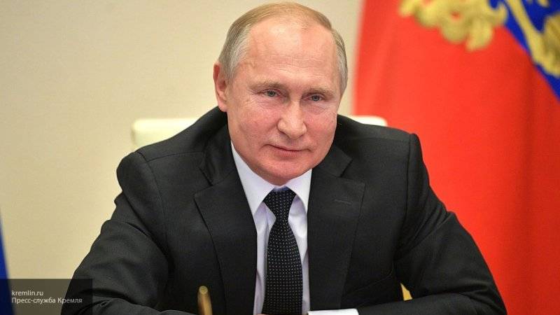 Путин подписал законопроект о предустановке российского софта на смартфоны и компьютеры