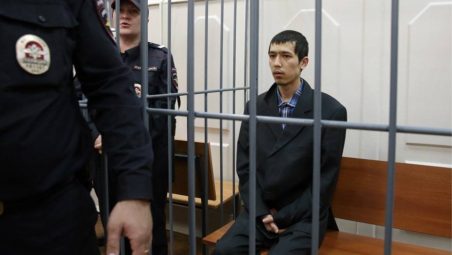 Суд завершил прения по делу о теракте в метро Петербурга