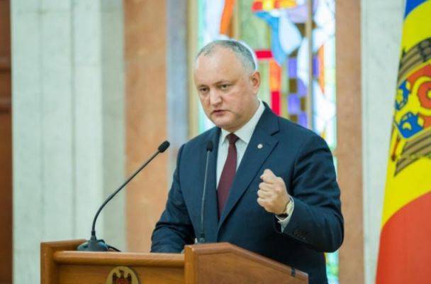Демпартия Молдавии токсична для власти, считает президент