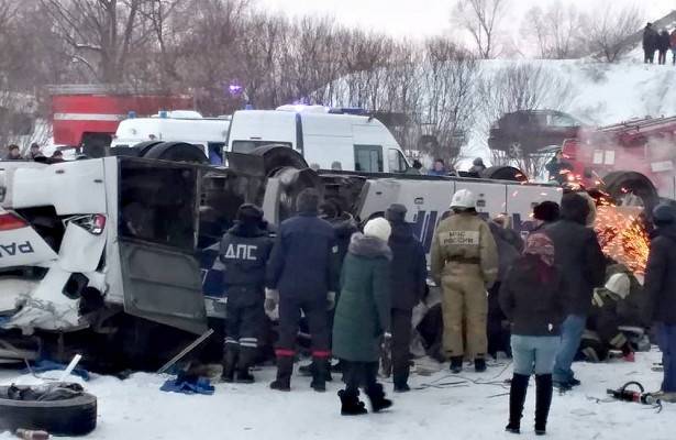 Задержан организатор перевозки пассажиров автобусом, упавшим с моста в реку в Забайкалье