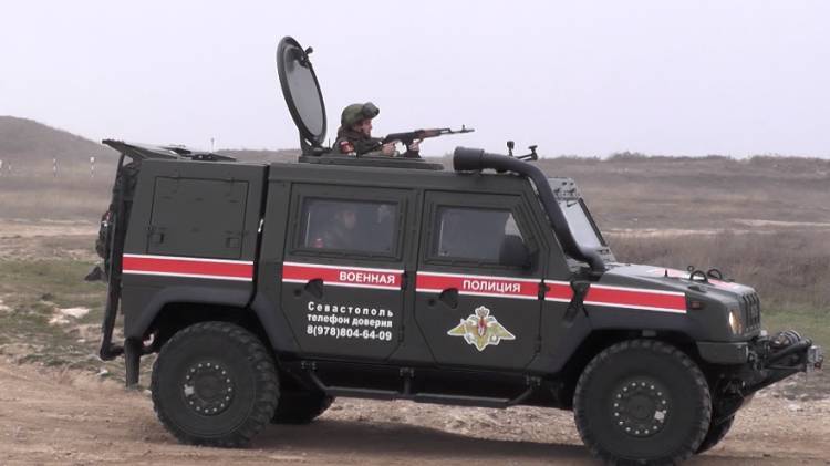 Военная полиция РФ провела патрулирование по четырем маршрутам на севере САР