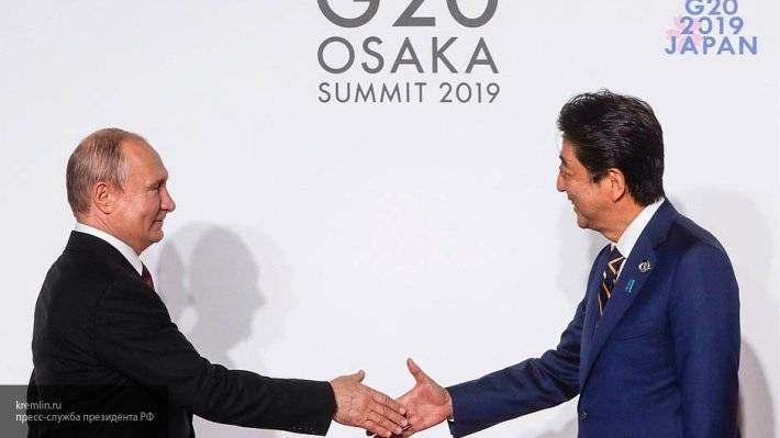 Токио выступает за развитие взаимовыгодного сотрудничества с Москвой
