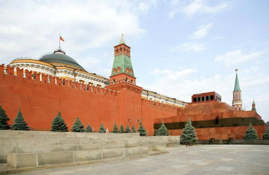 Мавзолей Ленина и Московский Кремль закроют для посетителей 25 декабря