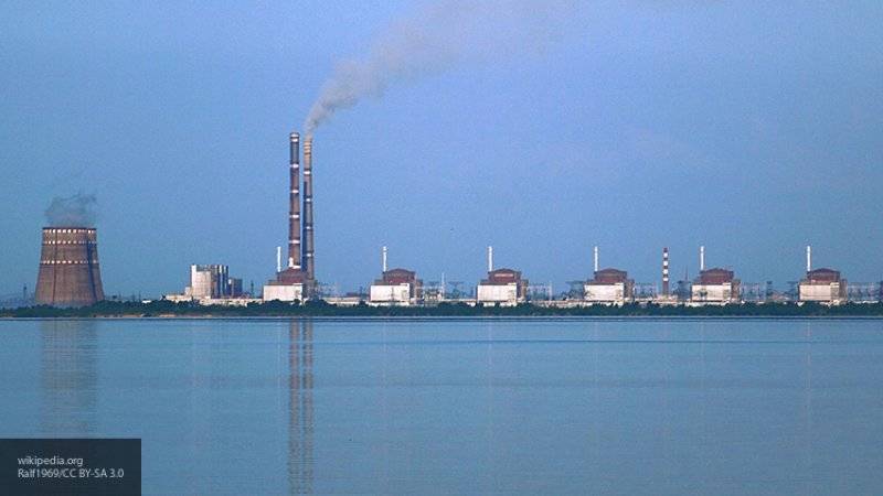 Запорожская АЭС на Украине отключила третий энергоблок