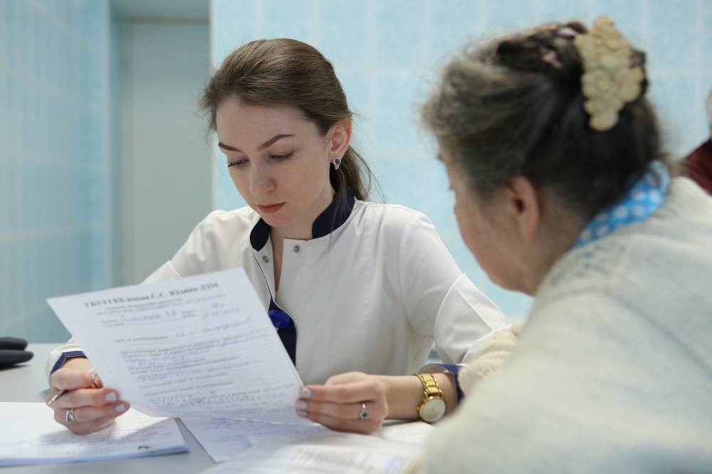Московские врачи рассказали, как встретить Новый год без вреда для здоровья