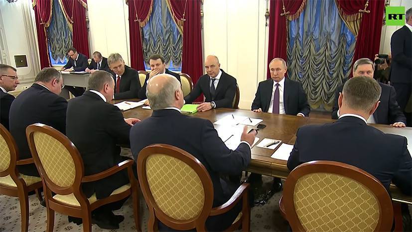 Путин участвует в заседании Высшего евразийского экономического совета