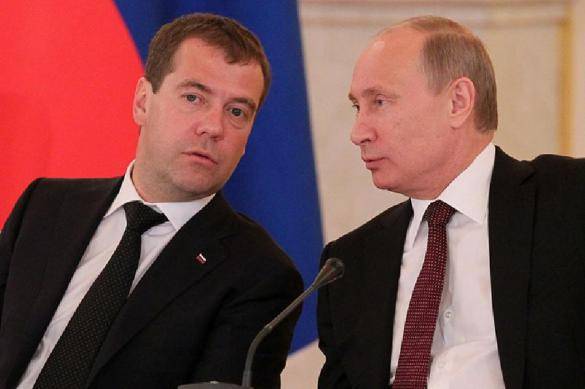 Выборы 2024 будут по схеме: "Медведев-2 плюс Путин - лидер нации"