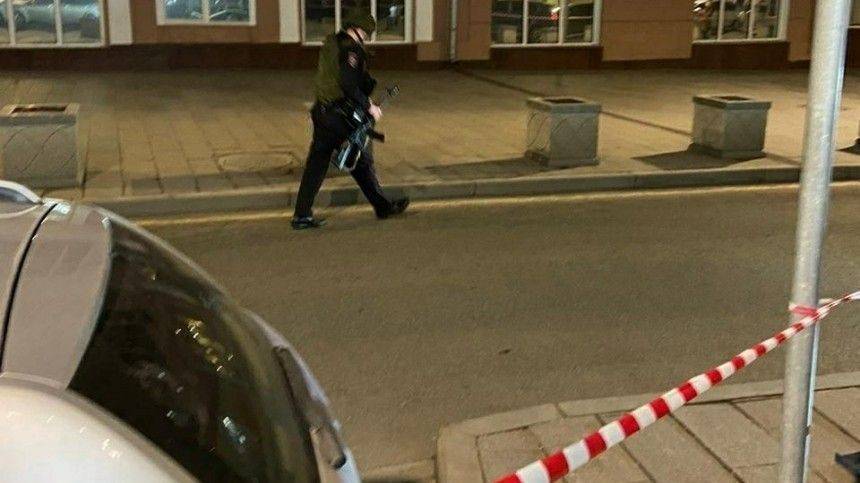Очевидцы пытались спасти сотрудника ФСБ, погибшего в результате стрельбы в Москве