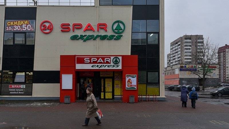 Супермаркеты Spar и «Семья» закрылись по всему Петербургу и Ленобласти