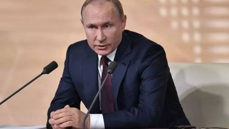 После большой пресс-конференции Владимира Путина выросли его рейтинги