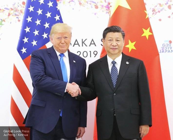 Трамп рассказал, что обсудил с Си Цзиньпином в ходе телефонных переговоров