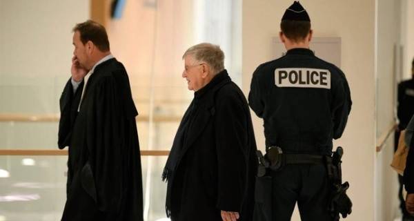 Суициды на поток: суд признал менеджеров France Télécom виновными