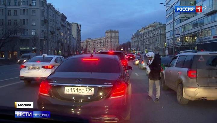 Это еще цветочки: в преддверии Нового года Москву ожидают сильные пробки