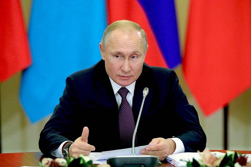 Путин: Запад всегда пугали Россией