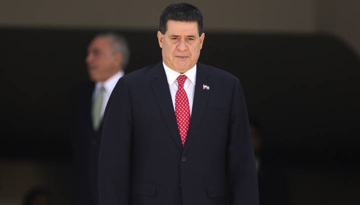 Экс-президента Парагвая подозревают в преступной деятельности