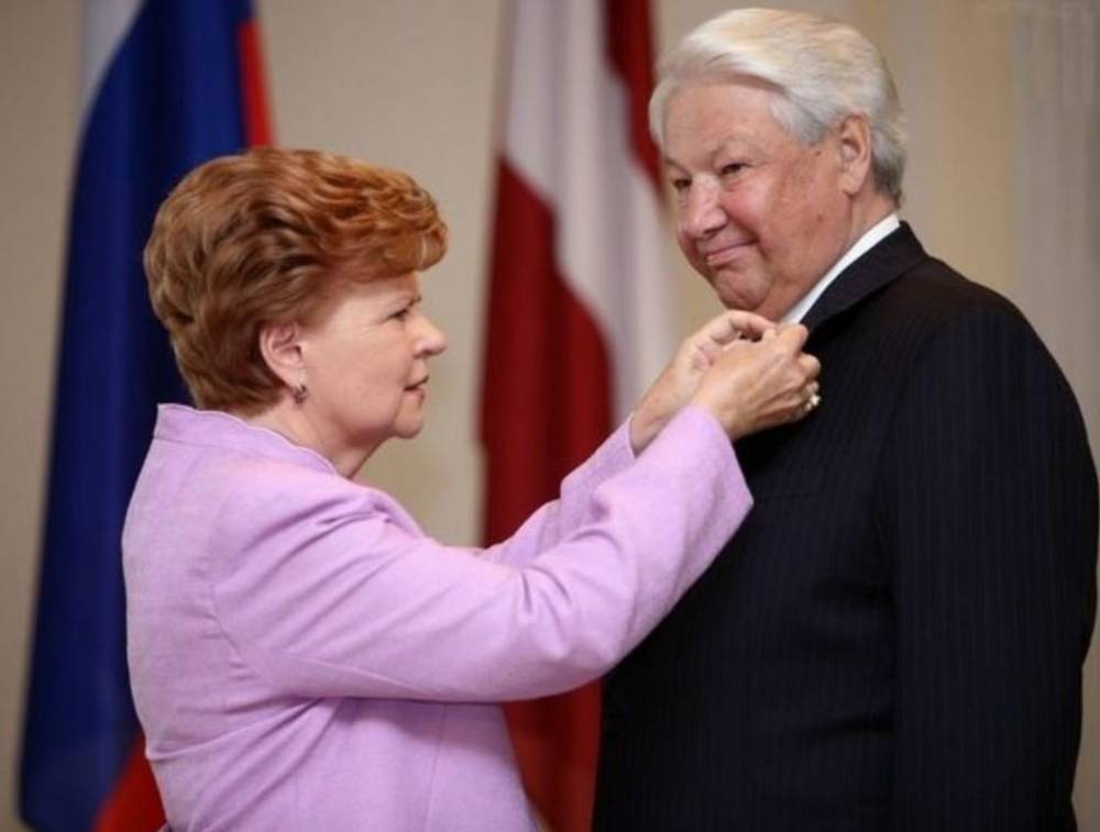 Первого президента России Ельцина до сих пор не забывают