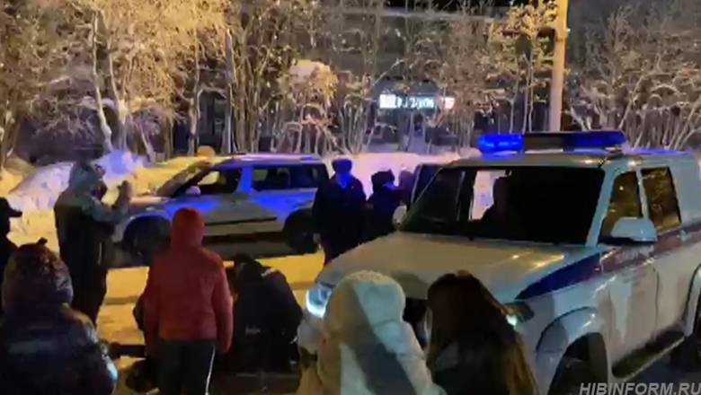 В Мурманской области подростки избили полицейских на дискотеке