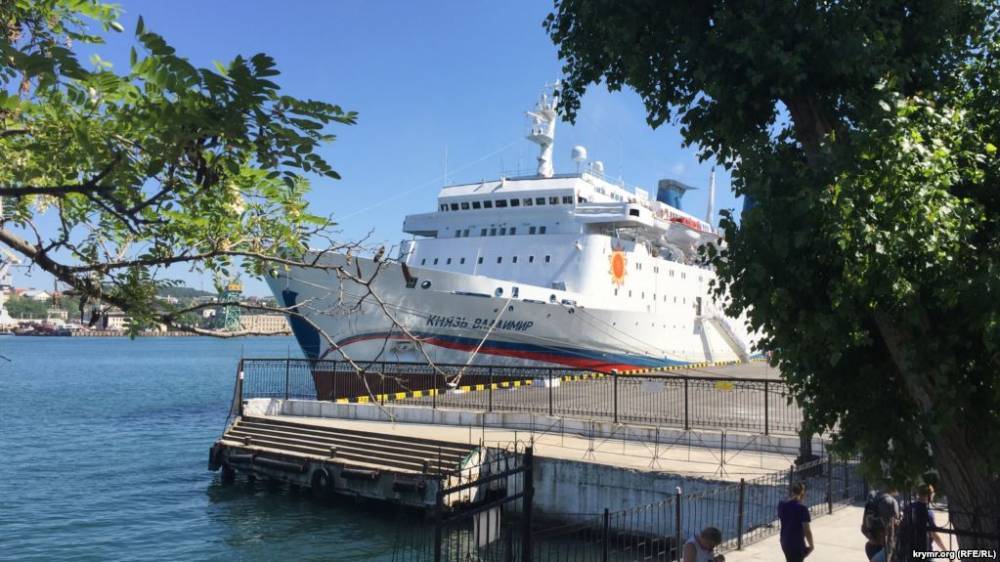 Два круизных лайнера столкнулись в мексиканском порту - Cursorinfo: главные новости Израиля